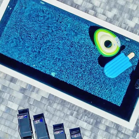 Andrea Villa Zagvozd